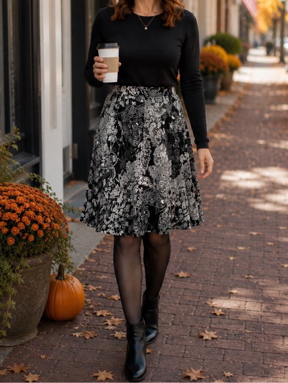 Vintage LIZ & Co Paisley Circle Skirt Plus Size 16 Black Cream Lined